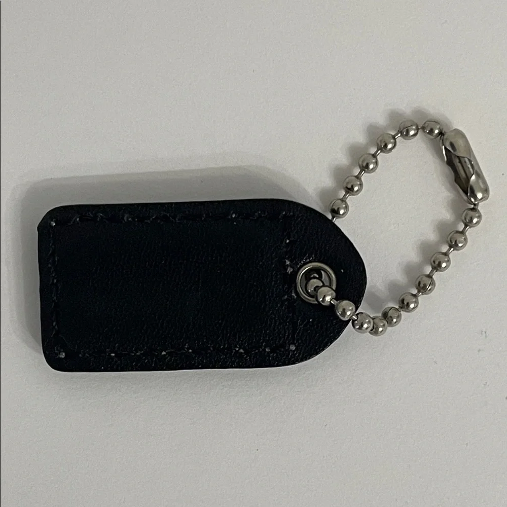 Coach 1.5” Hang Tag | Black